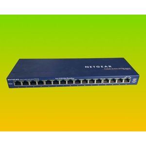 NETGEAR FS116 16 Port Fast ETHERNET Switch w/ Power Supply